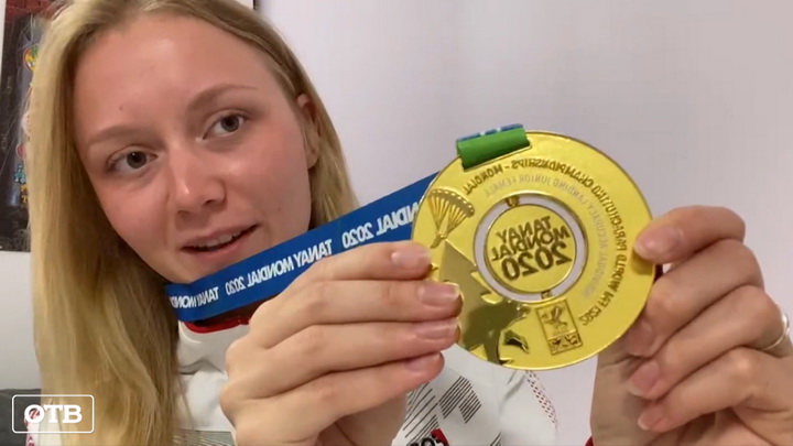 Екатеринбурженка Ксения Фоминых стала чемпионкой мира по парашютному спорту