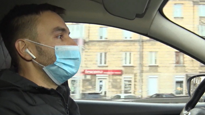 У тагильских врачей появился свой шофёр-доброволец