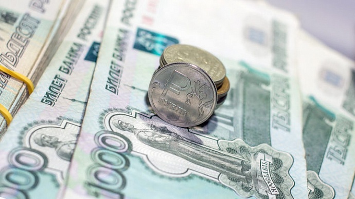 41 199 рублей – средняя зарплата в Свердловской области