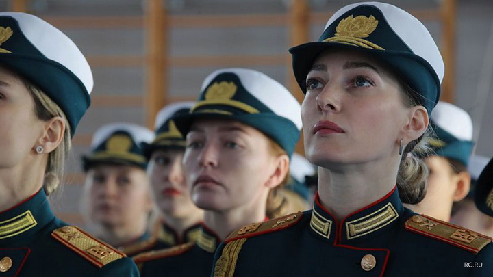 Итоги недели: женский расчёт на параде Победы в Екатеринбурге