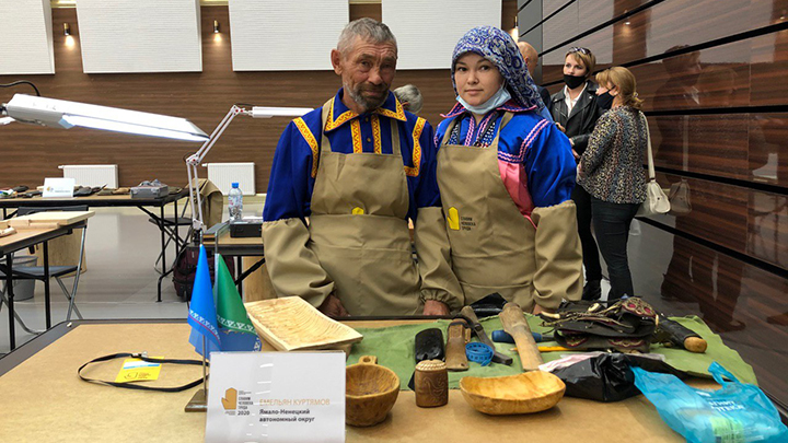 В Екатеринбурге собрались мастера по обработке дерева и металла