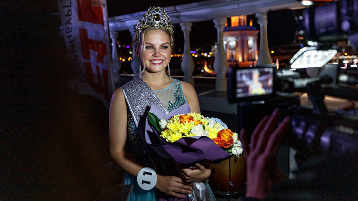 «Мисс Екатеринбург – 2020» избрана 18-летняя Злата Помурзина