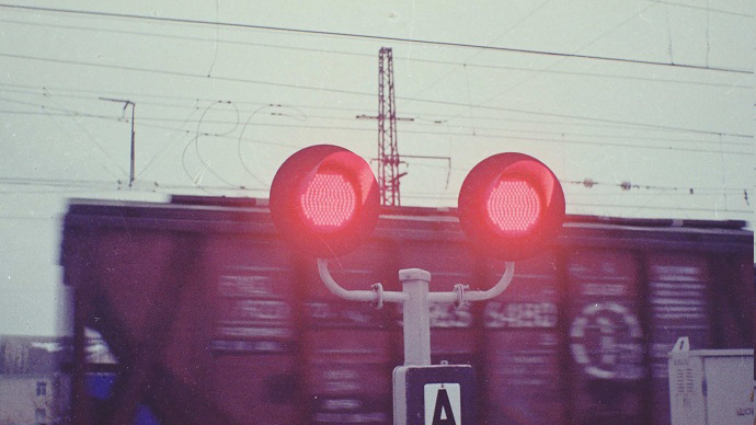 На станции Кольцово поезд насмерть сбил мужчину
