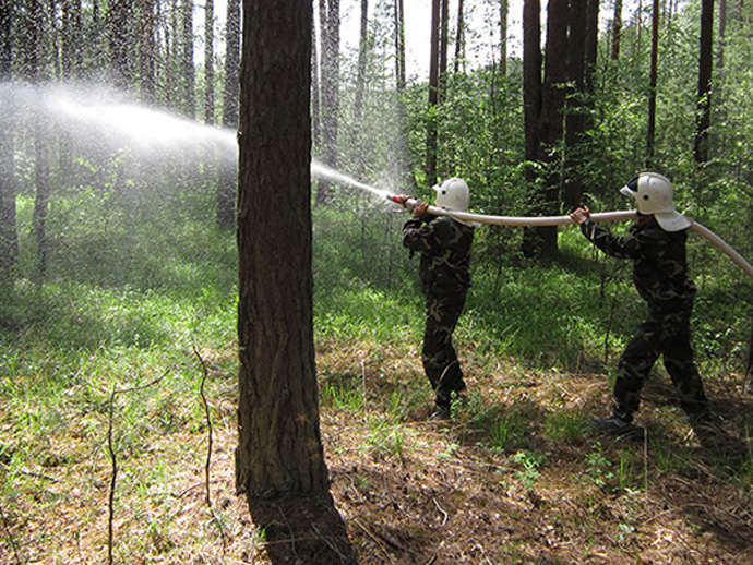 Свердловские спасатели готовятся к пожароопасным выходным