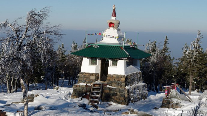 Уральские буддисты согласились покинуть гору Качканар