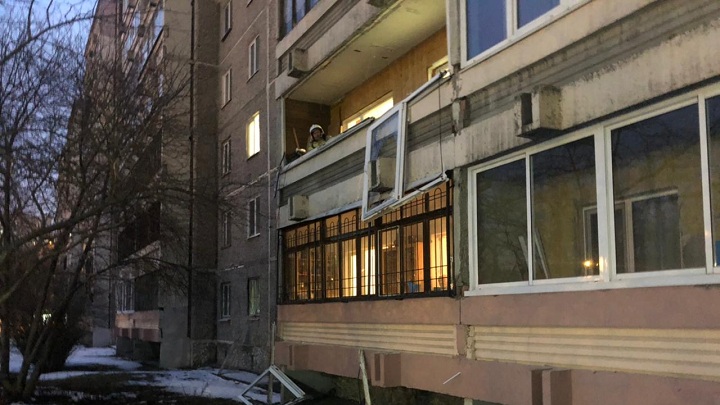 Подкоптил окуней: хлопок газа в жилом доме на юго-западе Екатеринбурга