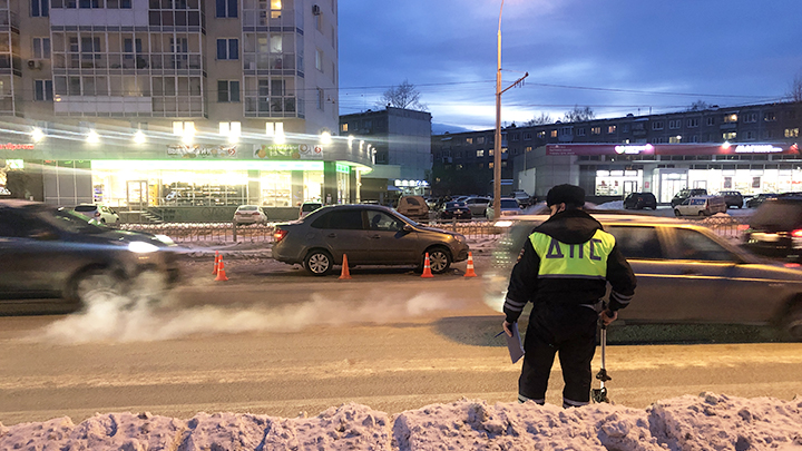 В Екатеринбурге «Гранта» сбила ребёнка, перебегавшего дорогу