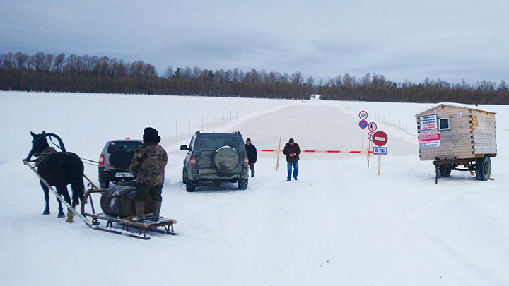 В Свердловской области открыли девять ледовых переправ