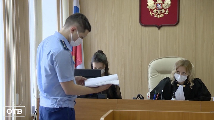 Прокуратура оспорит разрешение на хранение куриного помёта в Среднеуральске
