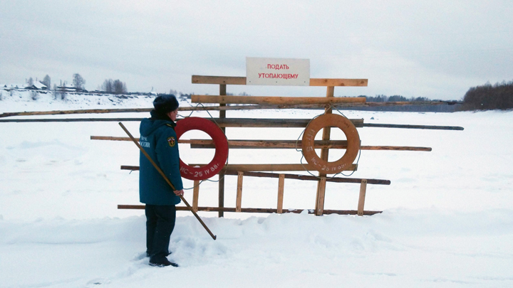 На востоке Свердловской области открыты две ледовые переправы