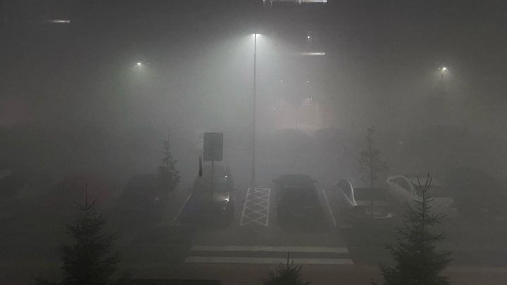 Постапокалипсис: Екатеринбург тонет в дыму из-за тлеющих торфяников