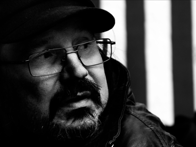 Открытие памятной доски кинорежиссёру Алексею Балабанову. Онлайн на сайте ОТВ