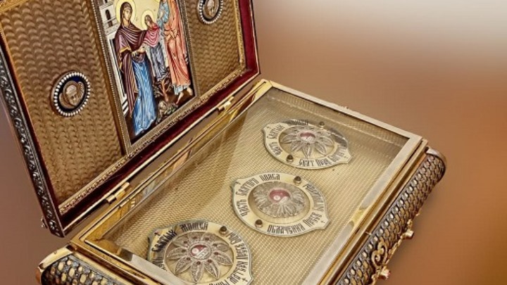 Частицу пояса Пресвятой Богородицы в Екатеринбург решили не привозить