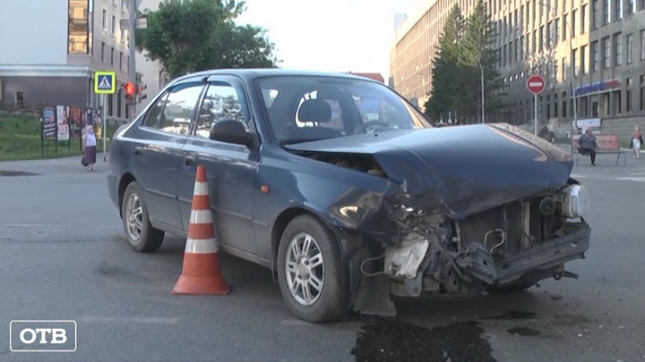 Скончалась одна из пострадавших в жутком ДТП в центре Екатеринбурга