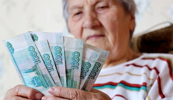 В Свердловской области проиндексировали пенсии