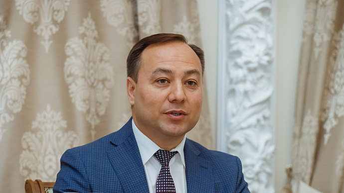 Азат Салихов поздравил свердловских сыщиков со 100-летием уголовного розыска