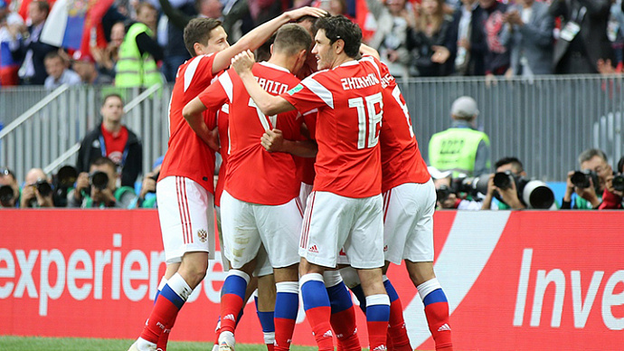 Мы в плей-офф! Россия обыграла египтян на Чемпионате мира по футболу
