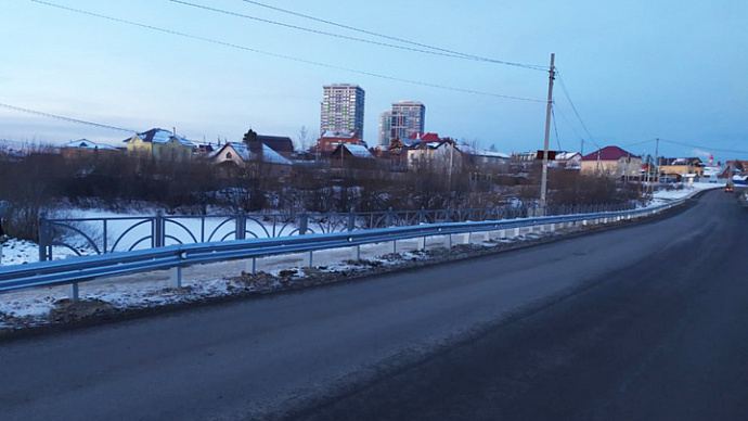 В посёлке Совхозном отремонтировали мост через Патрушиху