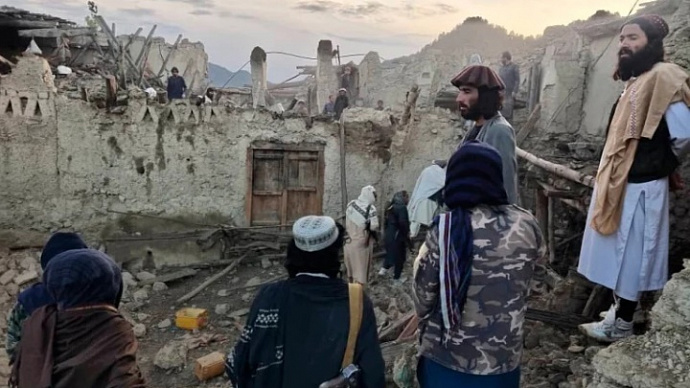 Землетрясение в Афганистане унесло жизни 920 человек