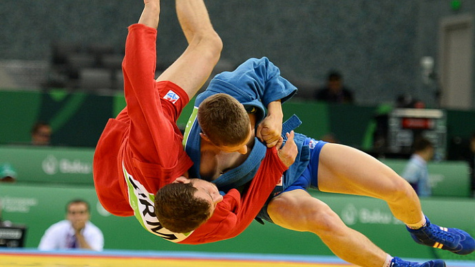 Свердловские самбисты поборются за медали чемпионата мира в Сербии