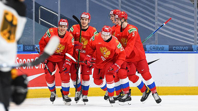 Российская молодёжка вышла в полуфинал ЧМ по хоккею