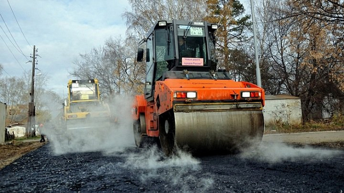 На Среднем Урале отремонтируют 57 км дорог, ведущих к детсадам и школам