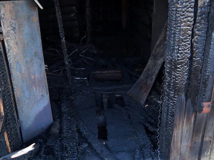 В Серове после пожара скончалась женщина: возбуждено дело