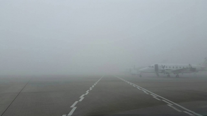 В Екатеринбурге из-за тумана были задержаны три десятка авиарейсов