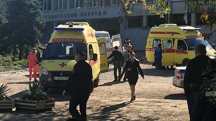 Жертв взрыва в Керчи уже 18, возбуждено уголовное дело