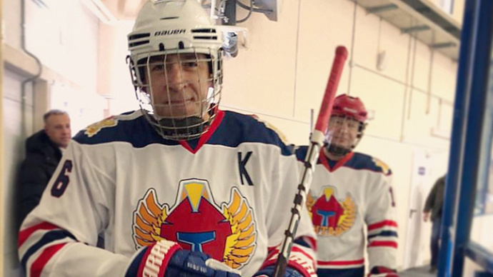 Евгений Куйвашев дал старт работе хоккейной «Каменск-Арены»