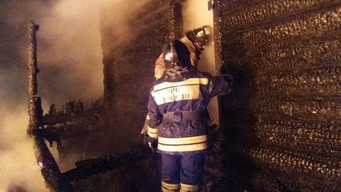 Под Красноуфимском ночью тушили крупный пожар в гараже