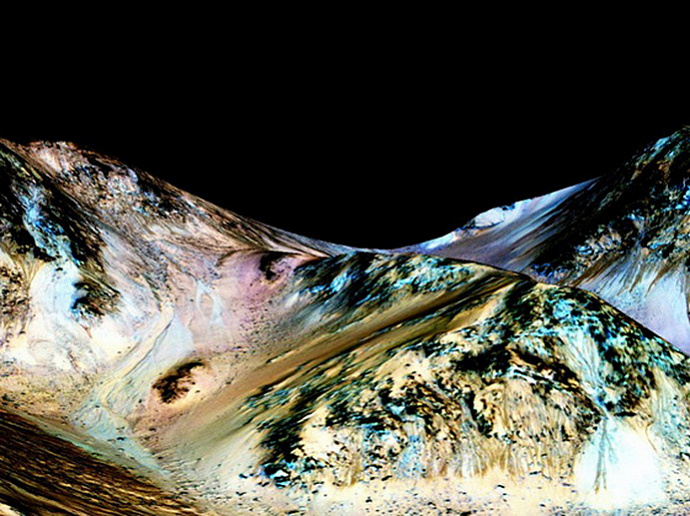 Учёные НАСА доказали: на Марсе есть вода