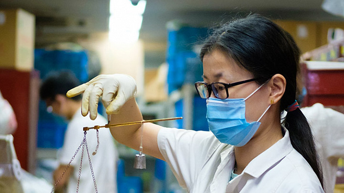 Жертвами коронавируса в Китае стали уже 425 человек