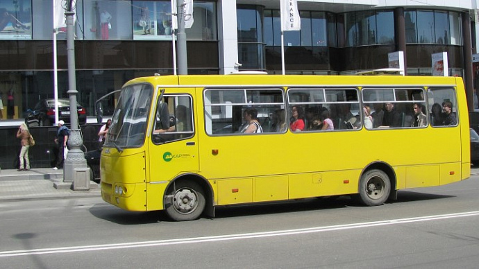 Пассажиров маршрутки № 024 в Екатеринбурге будут перевозить два автобуса