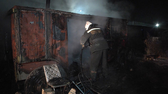 В Екатеринбурге человек сгорел в сторожевом вагончике