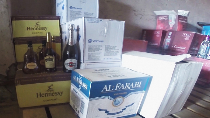 В Нижнем Тагиле ликвидирован склад с пятью тоннами контрафактного алкоголя
