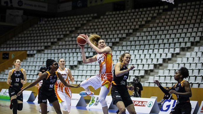 Баскетболистки УГМК выиграли весь первый круг Евролиги