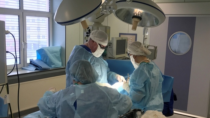 Опухоль весом более двух килограмм удалили малышке Свердловские хирурги-онкологи 