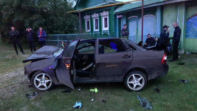 В Двуреченске водитель «Приоры» погубил пассажира