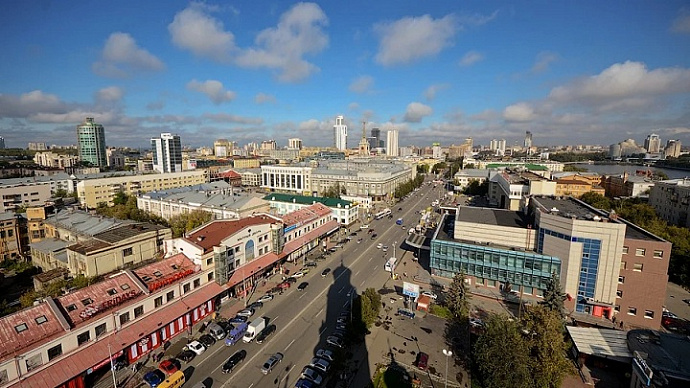 В Екатеринбурге отремонтируют улицу 8 Марта за 14,6 миллионов рублей