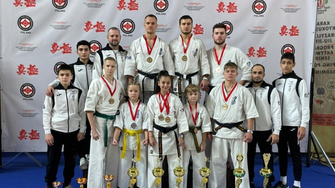 Екатеринбуржцы завоевали пять золотых медалей на чемпионате Европы по киокусинкай карате