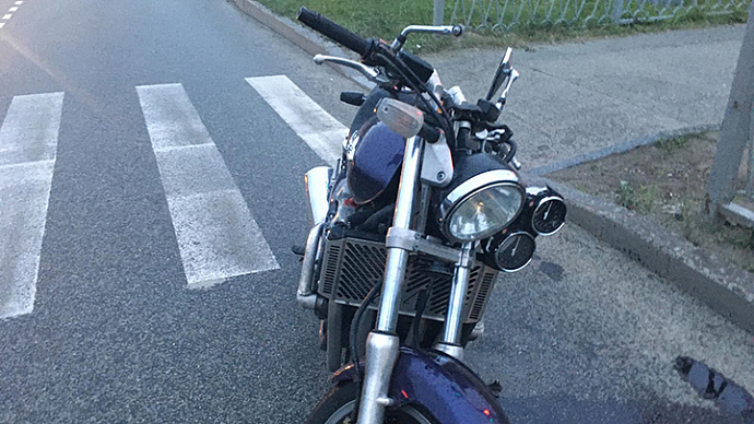 В Екатеринбурге мотоциклист пострадал в ДТП с «Акцентом»