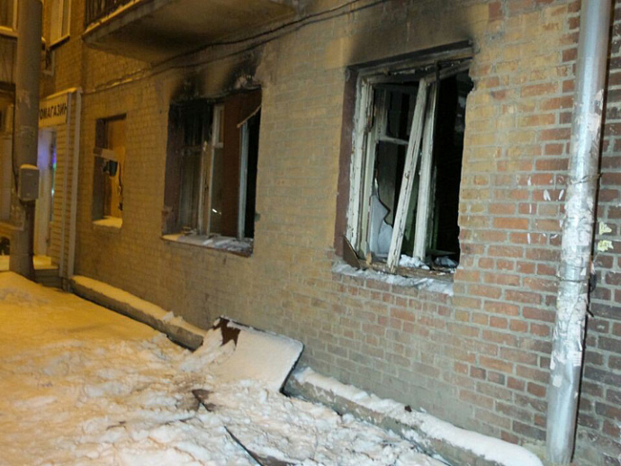 На Уралмаше ночью загорелась квартира на улице Донбасской