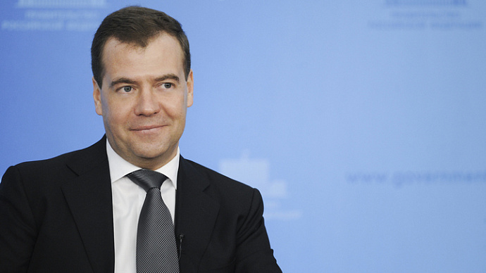 Дмитрий Медведев выделил на дороги Свердловской области 630 миллионов рублей