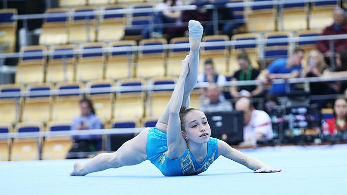 Екатеринбургская гимнастка взяла серебро чемпионата России в Казани