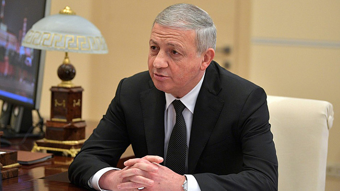 Глава Северной Осетии Вячеслав Битаров ушёл в отставку