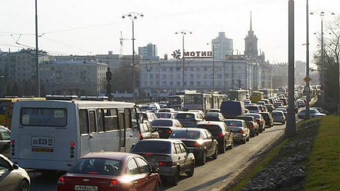 В России нашли выход, как избавиться от пробок на дорогах