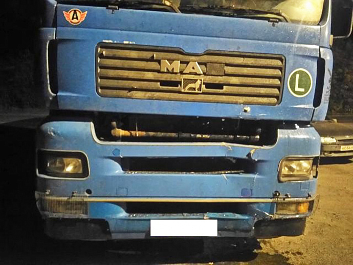 На Тюменском тракте грузовик МАН насмерть сбил пешехода