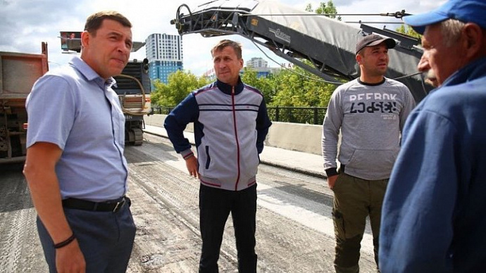 Евгений Куйвашев попросил завершить ремонт моста на ЕКАД до 1 сентября