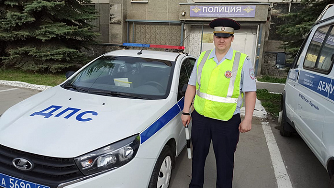 Свердловские инспекторы ДПС задержали подозреваемого в убийстве